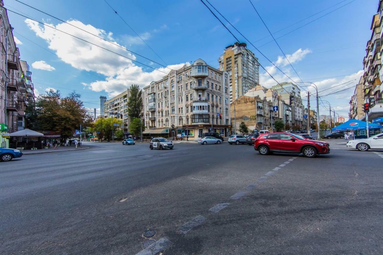 Kyiv Family Loft Leilighet Eksteriør bilde